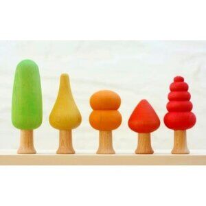 NWT Ocamora Wooden Toys Warm Trees Set